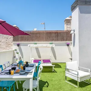https://atico-terraza-privada-piscina-centro-ac-nuevo-1hab.1costadelsol.com