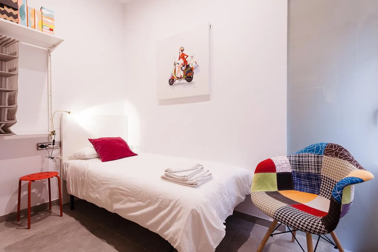 ז'ירונה Ferreries Boutique Apartment ספרד